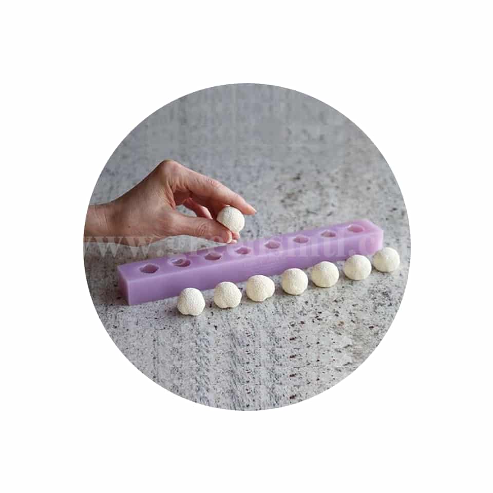 CHICAGO SCHOOL OF MOLD MAKING - Truffle 25.4 x 25.4 mm