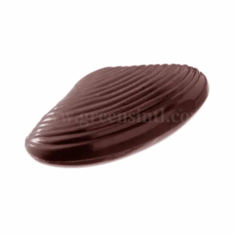 CHOCOLATE WORLD Chocolate Mould Triangle Mussel 44x22xh7mm