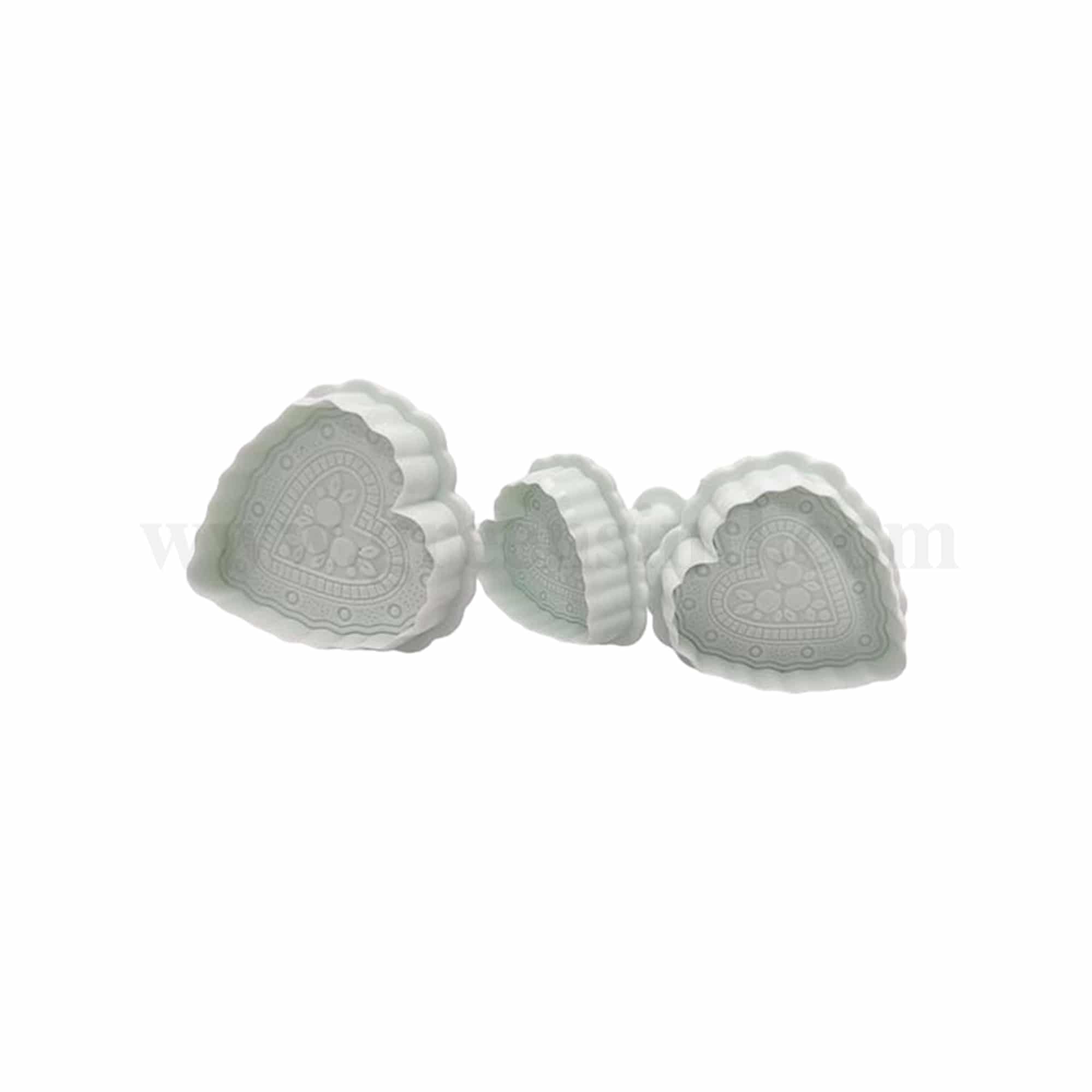 GREENS CHOICE Plunger Cutter Textured Heart Shape Set of 3
