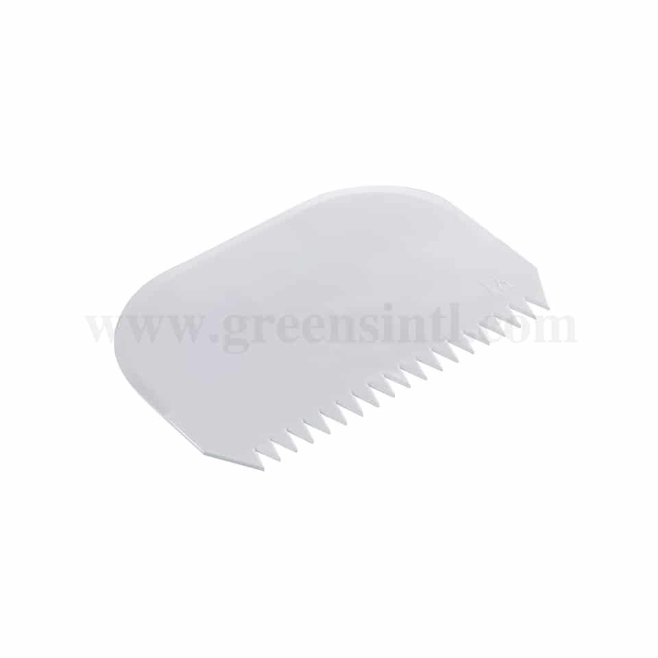 MARTELLATO Rigid Plastic Scraper 145 x 95 mm
