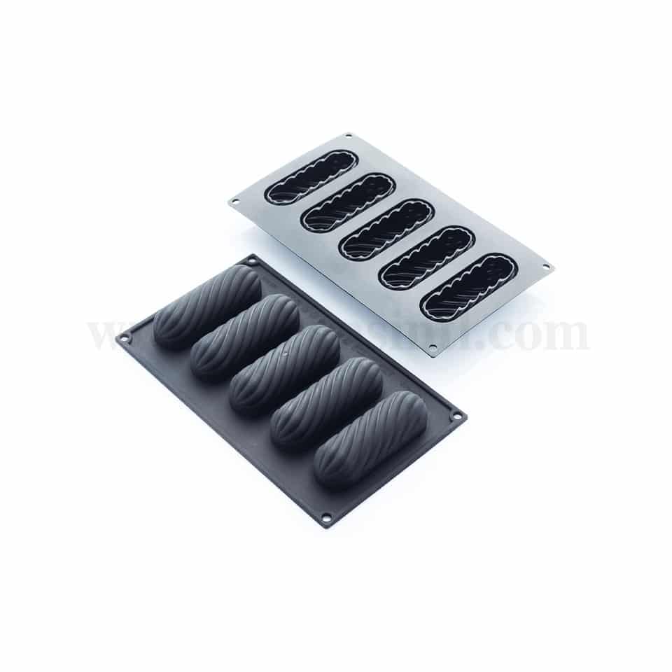 MARTELLATO Food-grade Silicone Mould TWIST Éclair 120 x 40 x h33 mm