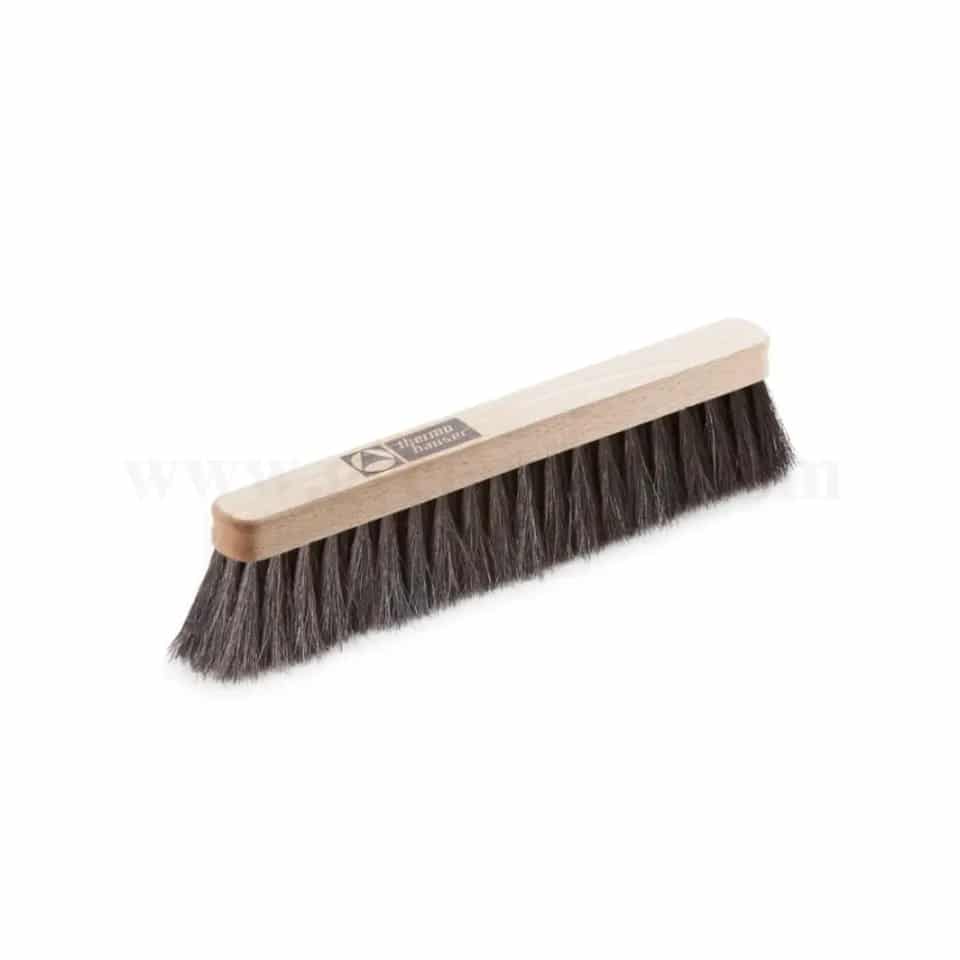 THERMOHAUSER Flour broom With wooden handle and Black bristles 300mm